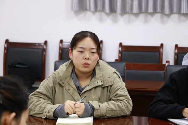 员工座谈会 (1).JPG